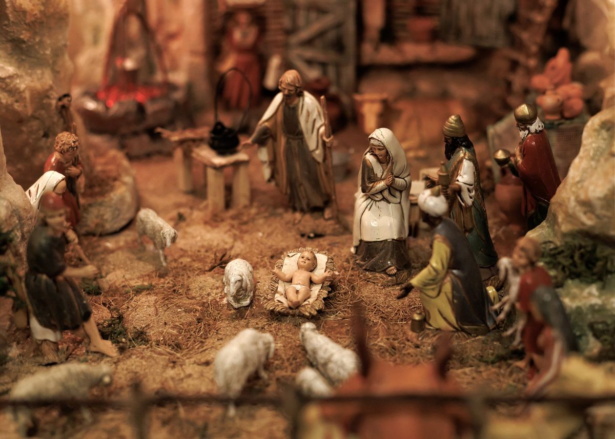 Eine maltesische Weihnachtskrippe mit Figuren